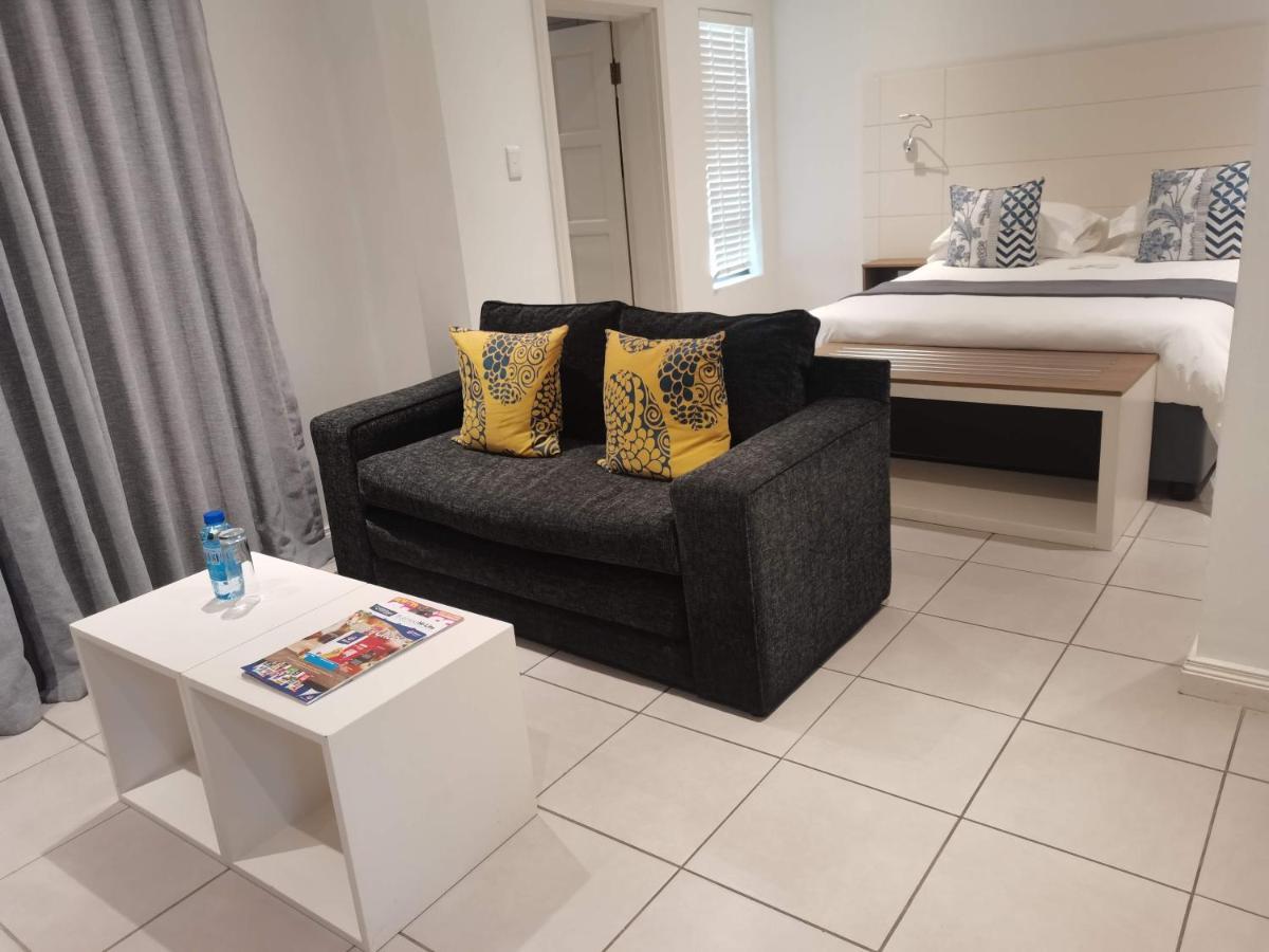 The Paralian Exclusive Guest House East London Ngoại thất bức ảnh