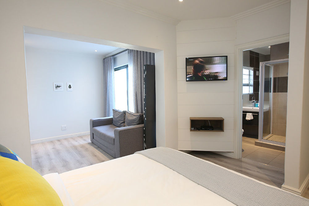 The Paralian Exclusive Guest House East London Ngoại thất bức ảnh